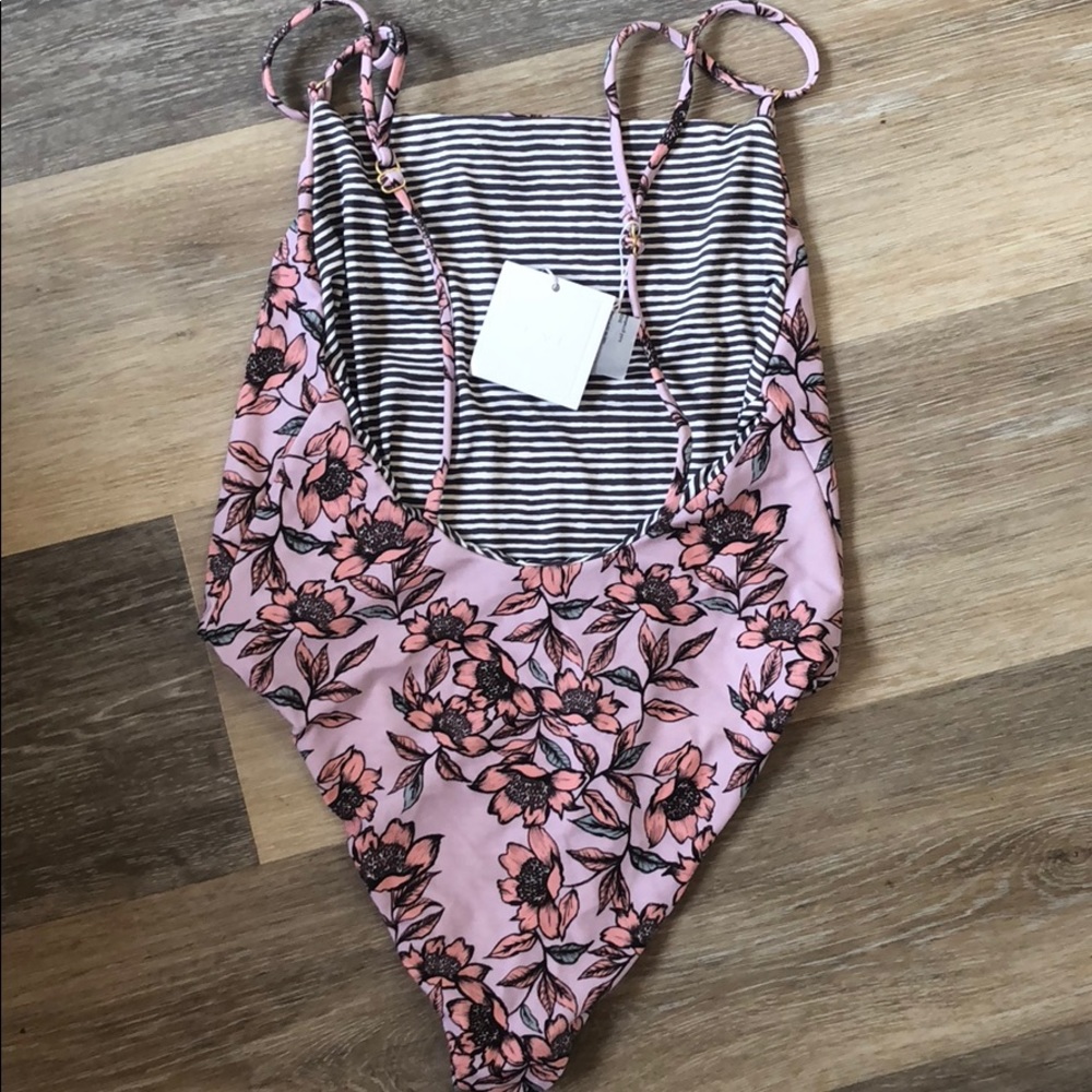 NWT ROVE Gigi one piece - Picture 4 of 4